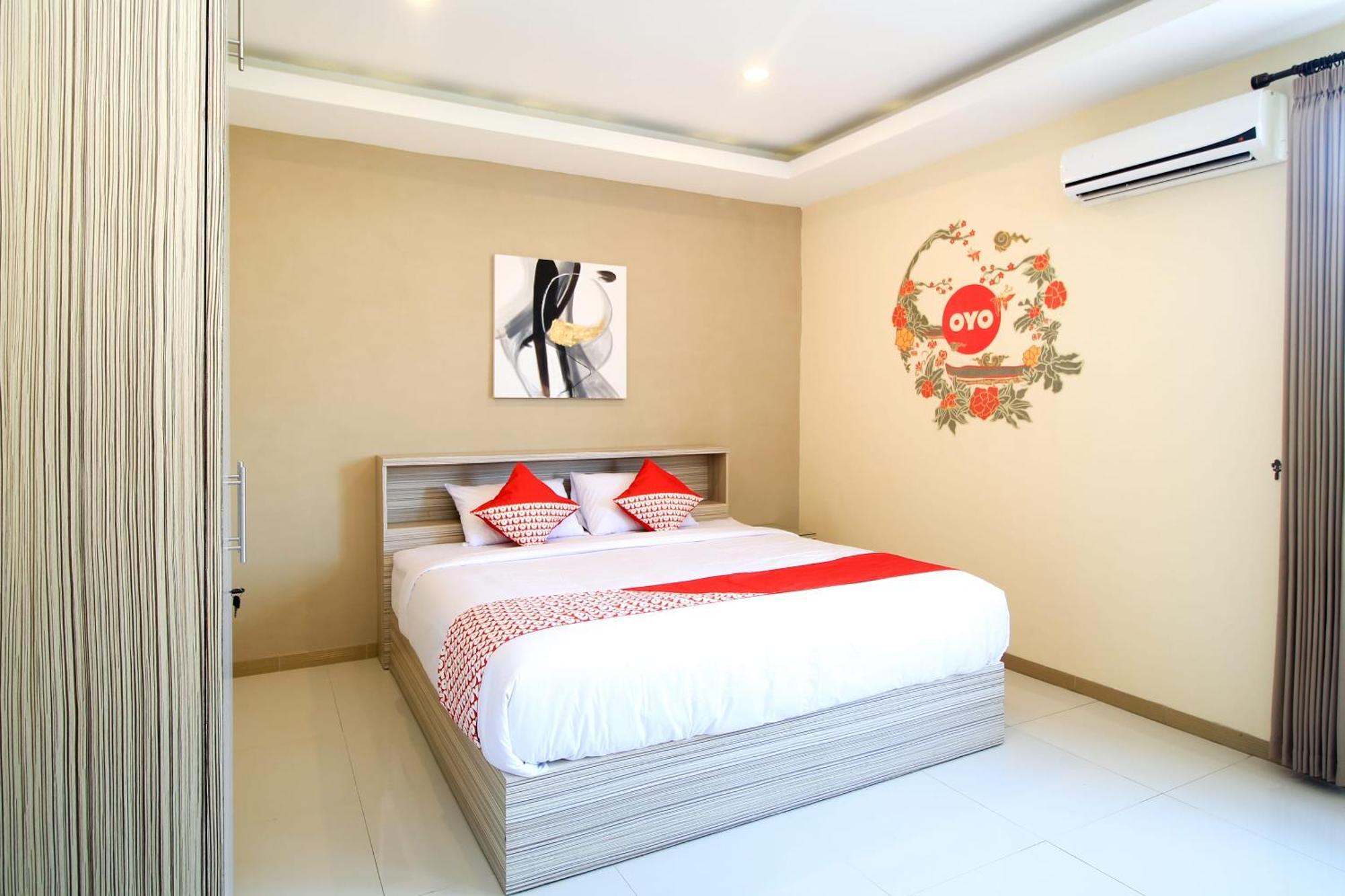 Super Oyo Capital O 175 K-60 Residence Surabaya Buitenkant foto